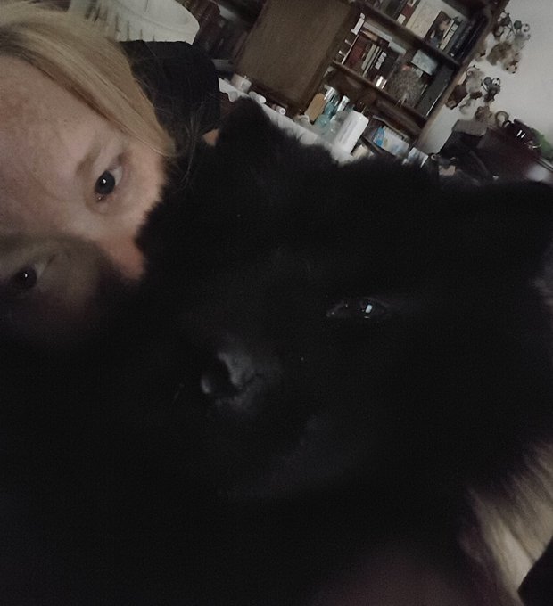 My bear and I having a morning cuddle.  She doesn't give these often so they are special https://t.c<a href="/tag/happyhumpday"class="tags"><span>#happyhumpday</span></a><a href="/tag/assworship"class="tags"><span>#assworship</span></a><a href="/tag/humpdaymotivation%20"class="tags"><span>#humpdaymotivation </span></a>