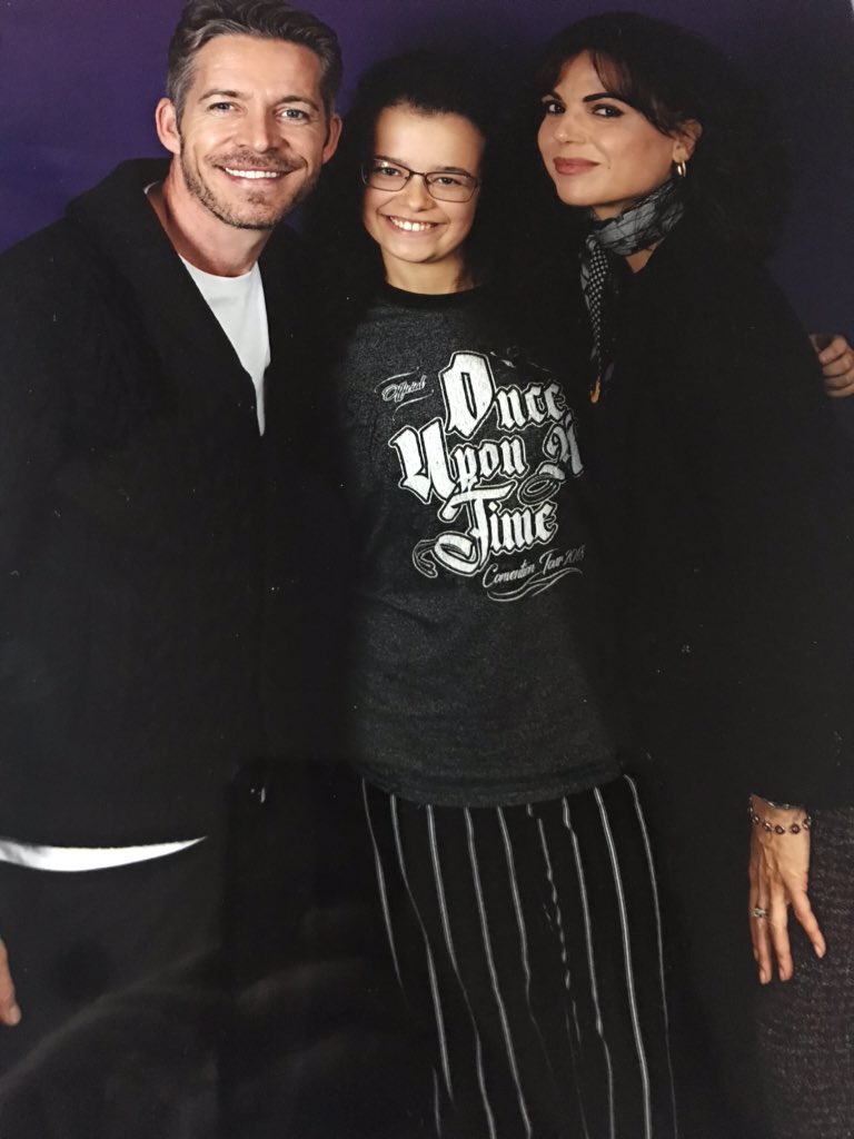 I met my OTP  Not sure how I feel about the photo though  At least I finally got to be in the same room with them.