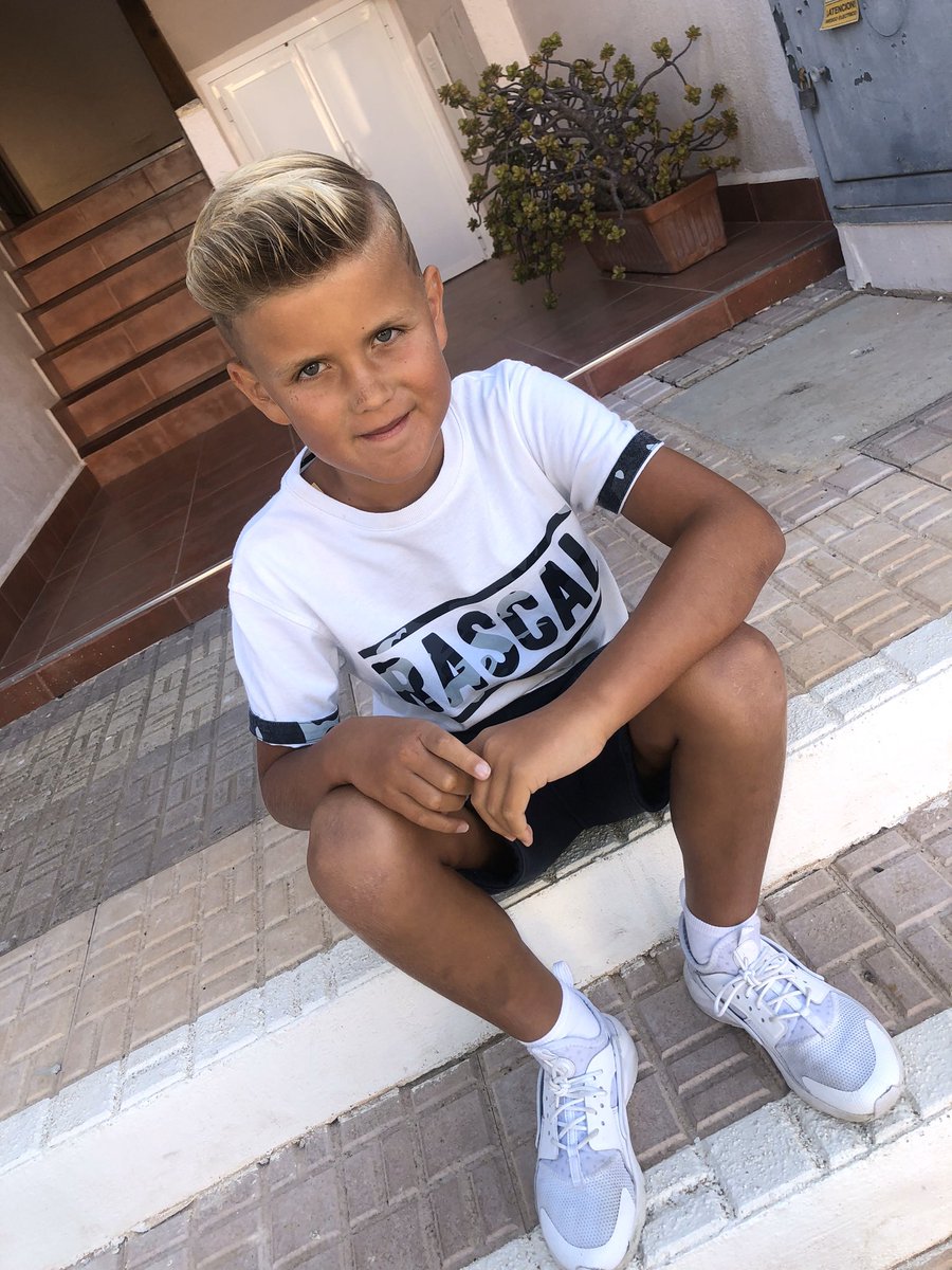 cag_88's tweet photo. Please wish my son Harry a Happy 10th Birthday for yesterday. We love you Harry love Mummy, Daddy and Ruby xxx #BigNightIn #pleaseshoutout #BigNightIn https://t.co/TVTm1Fq6Kp