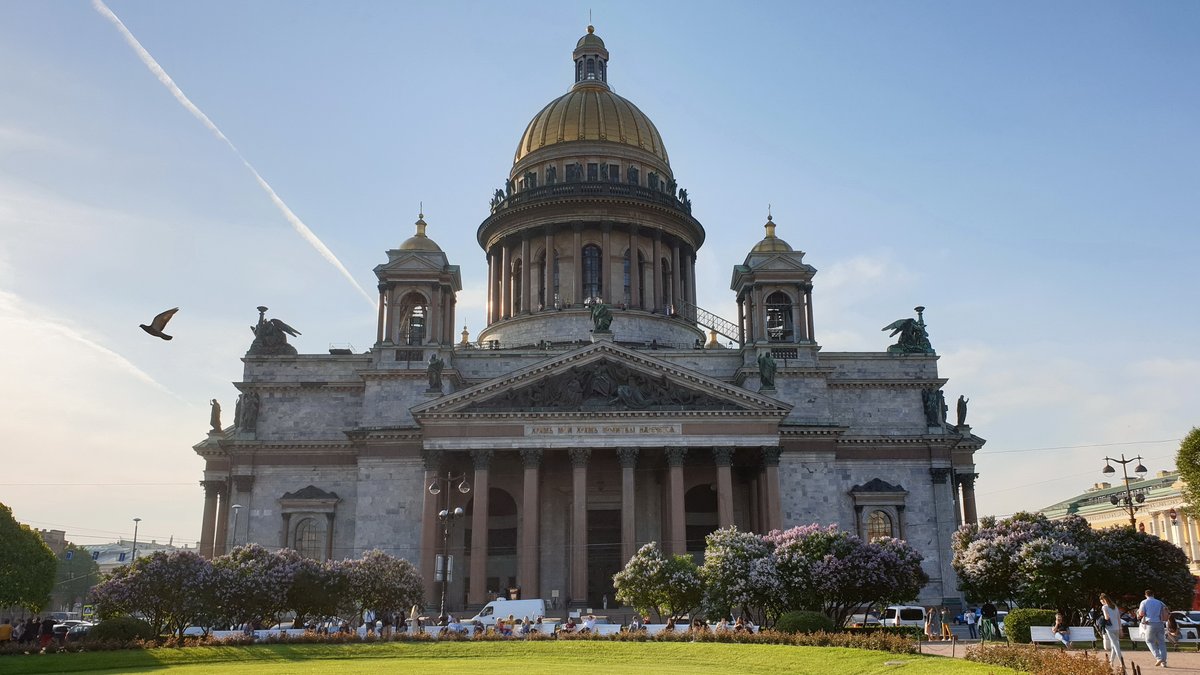 moscow_one's tweet photo. #NorthernCapital

Today let's enjoy the beautiful architecture and views of the second largest city of Russia, the glorious Saint Petersburg!

#moscowone #archivetime #saintpetersburg⚓ https://t.co/WeAe4u0kgR