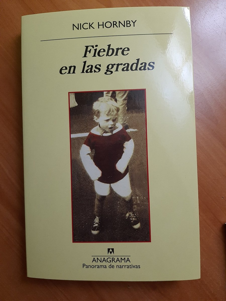_Circulocentral's tweet photo. 《Fiebre en las gradas - Nick Horny》

Un clásico. Es el diario de un fanático del arsenal, donde nos cuenta los vaivenes de su vida a través de sus sentimientos por el fútbol. https://t.co/tCMR7W8Rzd
