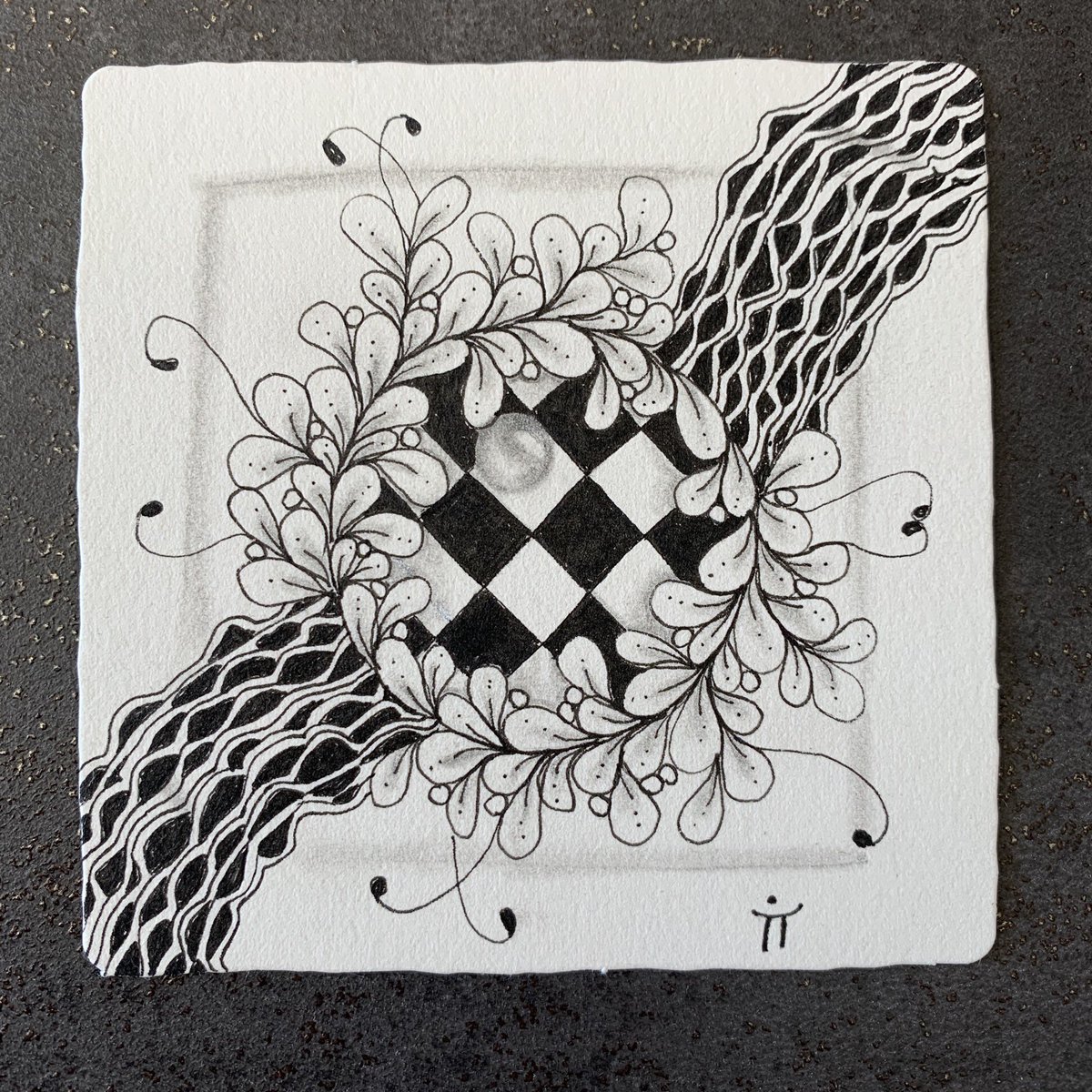 IsabelleTheodet's tweet photo. #Zentangle rรฉalisรฉ pour la journรฉe de la terre. Un pur moment de dรฉtente et de calme ๐ค
#EarthDay #EarthDay2020 #tributetoearth https://t.co/PuVzb9riqH