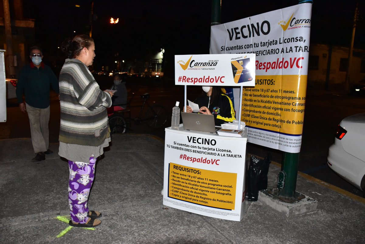 A_VCarranza's tweet photo. Acudimos a los establecimientos Liconsa, a informar a los usuarios que ya pueden adquirir la tarjeta #RespaldoVC, con un apoyo de mil pesos por familia.

Regístrate https://t.co/LVgzOmb17Z ó
Comunícate al 55 57 64 94 88

#VCTeRespalda
#QuédateEnCasa https://t.co/RQ4sT0o0kv
