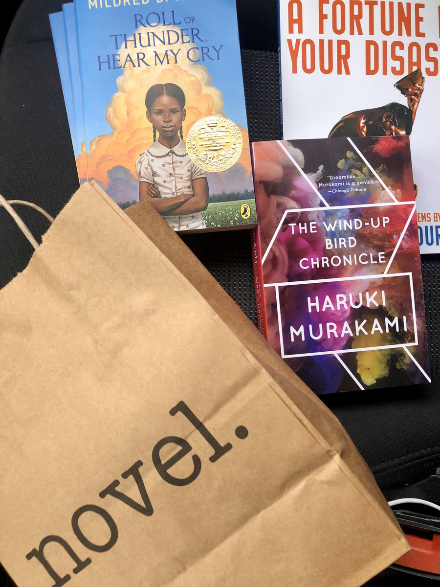 mr_brame's tweet image. MEMPHIS:  @novelmemphis is open and providing friendly and fast service with curbside pickup. Give that Amazon app a rest for today and get yourself something good. You deserve it, baby. (Call 901-922-5526)