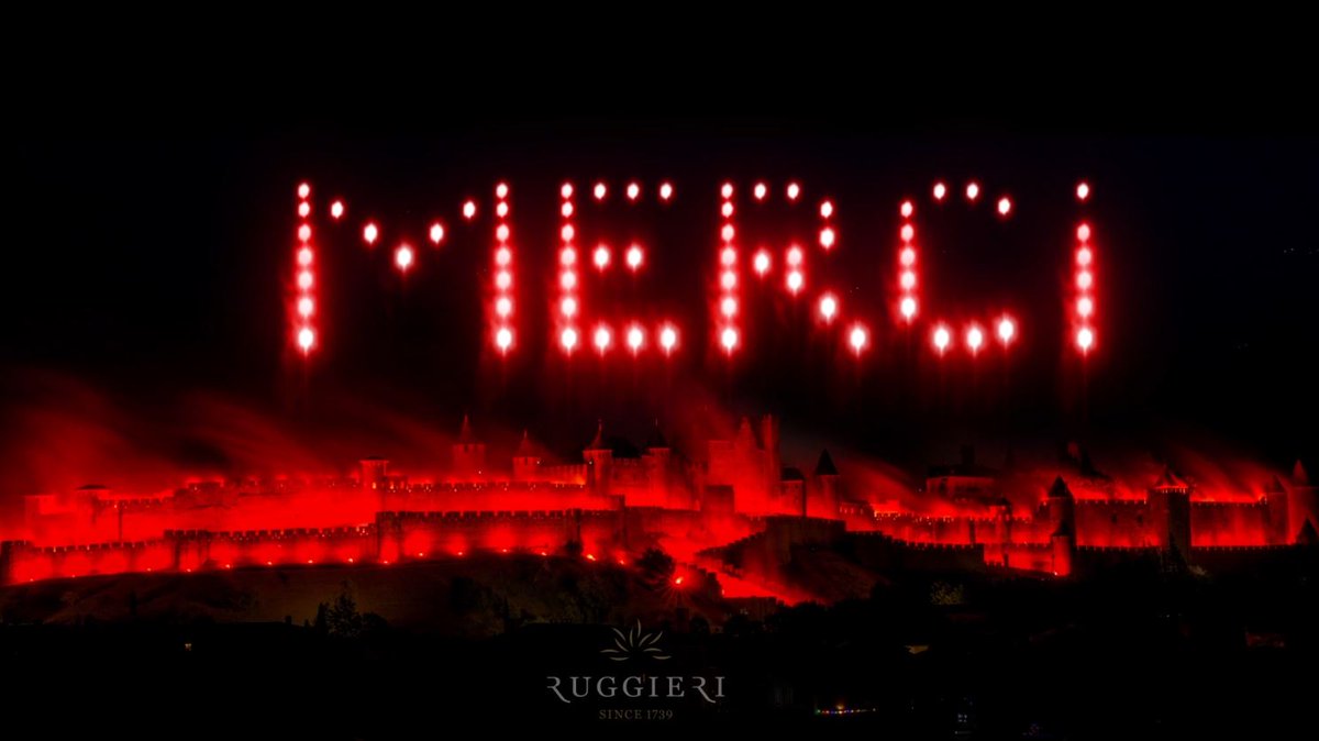 Notre filiale #Ruggieri lançait hier un appel pour ne pas annuler mais reporter les festivités du 14 juillet. Un spectacle pyromusical inédit "#MERCI"a été crée pour rendre hommage aux acteurs et personnels soignants mobilisés  #Reportezle14Juillet #Merci #Ruggieri