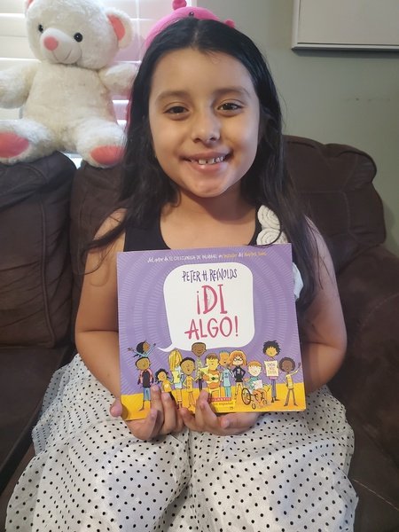 YolandaDeLaFlo2's tweet image. Allison enjoys dressing up to read a good book!#AldineAtHome #AISDNationalLibraryWeek #WEbuilddreams 💖💖💖 @WilsonES_AISD #WeAreAldine @AldineISD @aldinelibraries