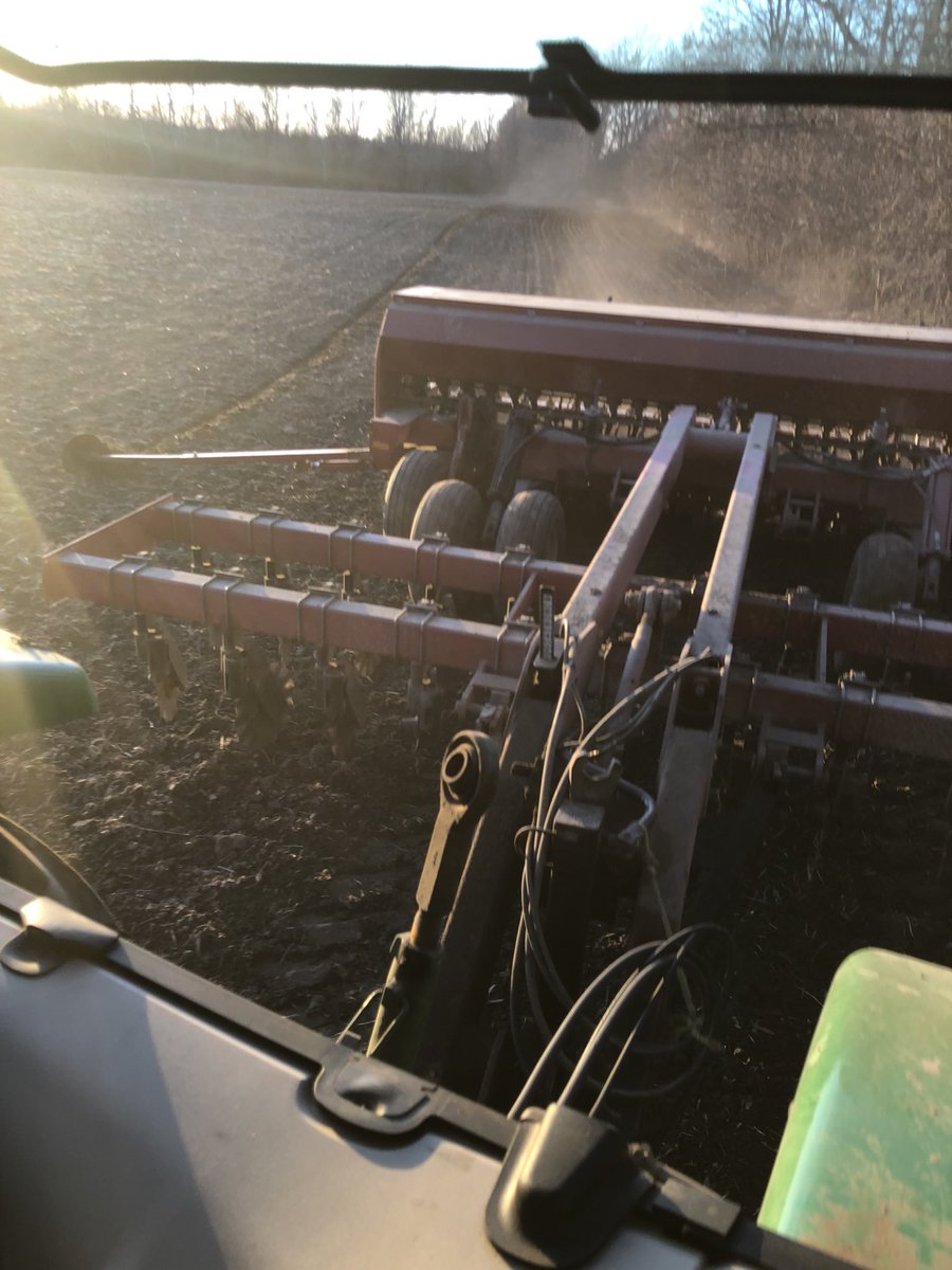 ChisholmLucas's tweet photo. It has begun #crop20 https://t.co/4plqCo5tKn