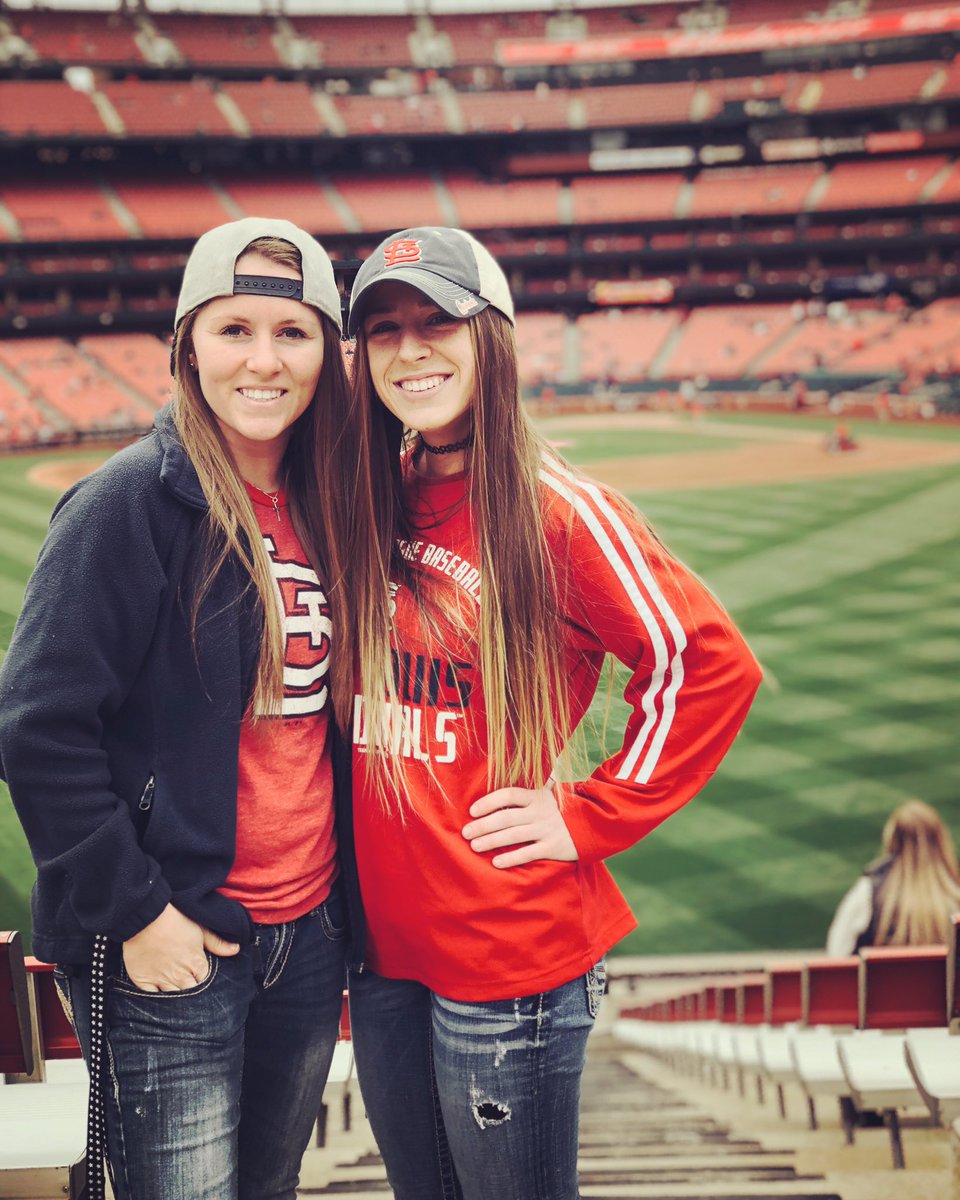 zenfulco_'s tweet photo. Do you ever look at your significant other and think... damn. I got lucky! 
#LGBTQ #loveislove #lucky #boss #bossbabe #poshmark #poshers #posher #love #fashion #stl #stlposher #cardinals #Careers #lovemyjob #girlfriend #lgbtq  #empower #babe #lesbian #lesbo #thursdayvibes #WCW https://t.co/CAiQqFDJdo