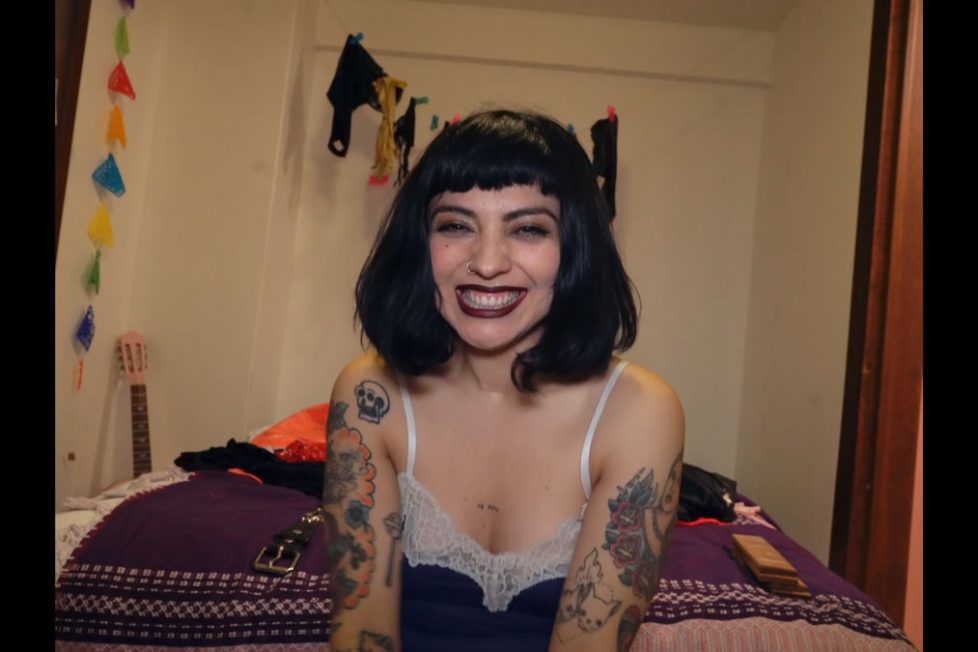 DiscosValiente's tweet image. #Biutiful de @monlaferte en cuatro imágenes:
 bit.ly/34DdSY8