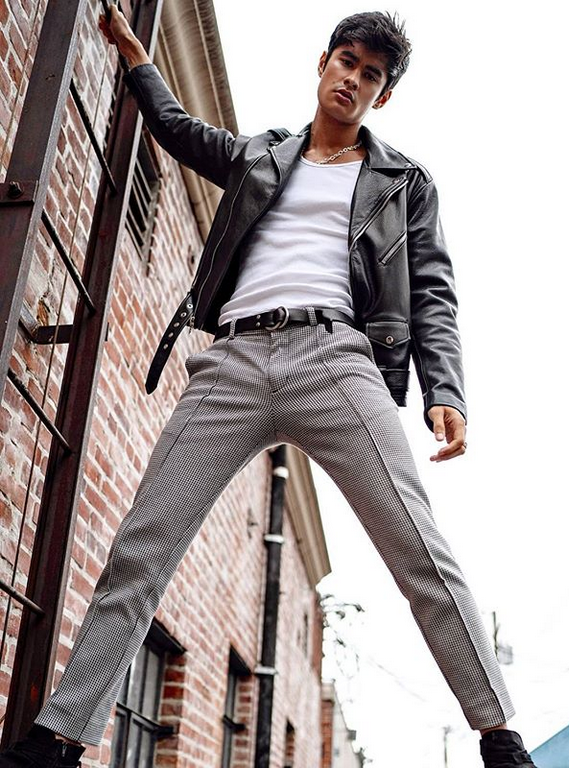 MrPeaksNValleys's tweet photo. #throwbackThursdayInterview Jeff Langan in a feature & interview from April, 2018. Below pics by H. Su. FREE feature. Click here: https://t.co/Dne0YbH4bT https://t.co/yCNcNFICC7