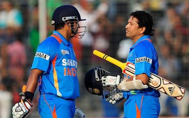 ImRaina's tweet photo. Happy birthday @sachin_rt paji! Wishing you lots of health &amp; happiness always. I have been so fortunate to share many memorable innings with you, specially my debut 100 &amp; when you completed your 100th century.🇮🇳🏏🎂☝️ https://t.co/a5fANuieXl