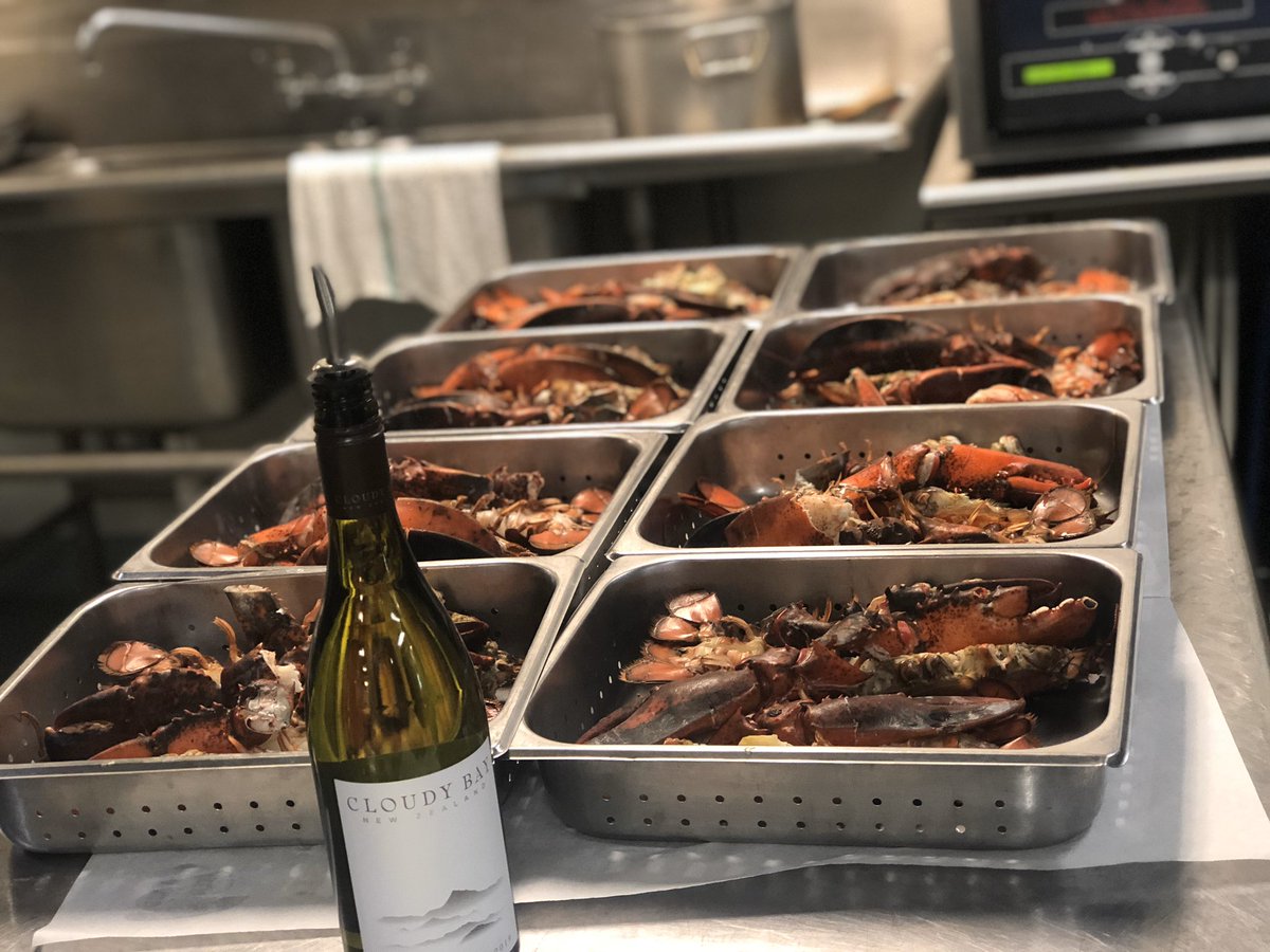 marriedtoChef's tweet photo. #marriedtothechef , #clambake, https://t.co/zJ56RxlojU