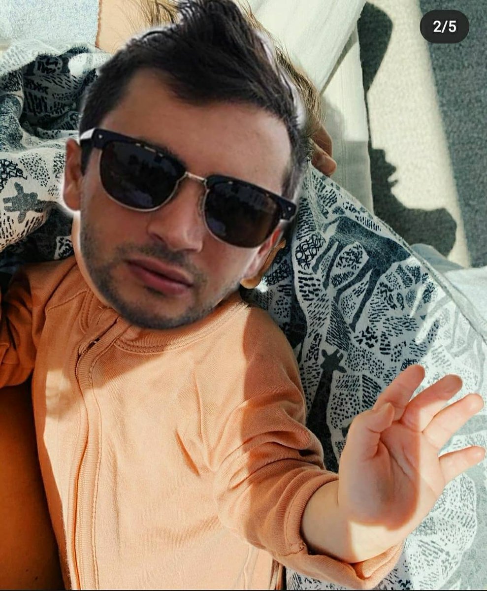 andrianatop_'s tweet image. God said copy paste. @tylerrjoseph @twentyonepilots #twentyonepilots #tylerjoseph #roedi #tyleredit