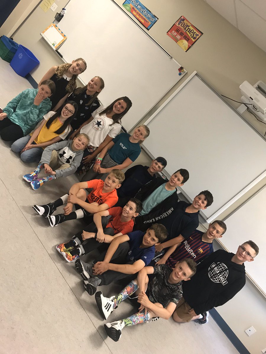 PenneDyer's tweet photo. So proud of their efforts &amp; interest in the Bernoulli principle activities during our Google Meet! Can’t wait to see those kites next week! #forcesofflight #dedication @SFOAschool #our1stdayofschoolpic https://t.co/stAHvCq9oA
