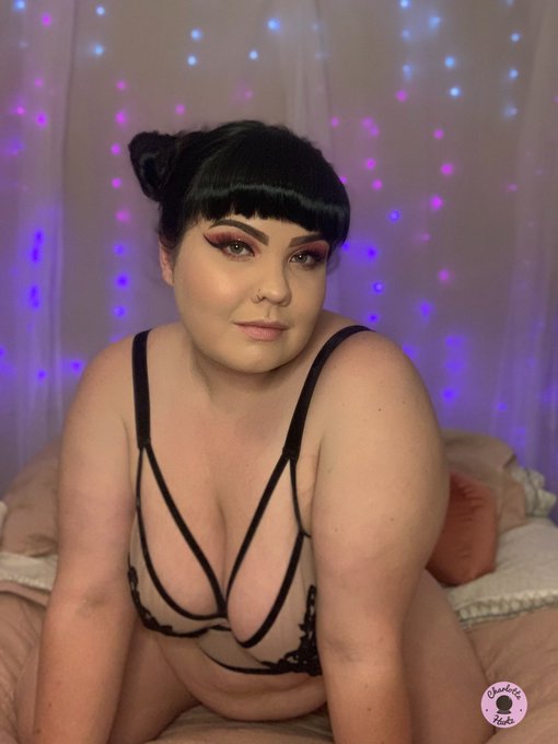 Anyway subscribe to either of my onlyfans accounts today to make me smile  💖https://t.co/Kmog8h2PWj 💕https://t<a href="/tag/mvsales"class="tags"><span>#mvsales</span></a>