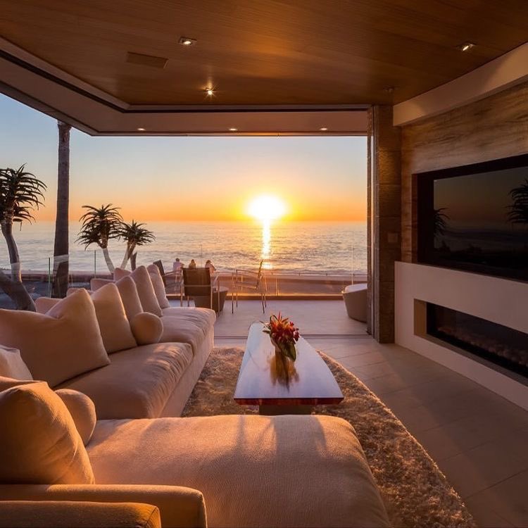 Choose one: living room w/ a view