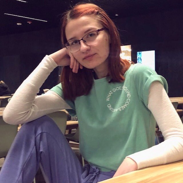 CCCMarchingBand's tweet photo. “Band helped me believe in myself and put my best foot forward.”
🎶#BehindtheBand🎶
This is Paulina, The Marching Band’s Chief of Marketing!
She/Her/Hers
Major: Graphic Design ('20)
Paulina is a part of Color Guard!

Favorite Quote: “The sun will rise and we will try again.” https://t.co/f1I3p3haN2