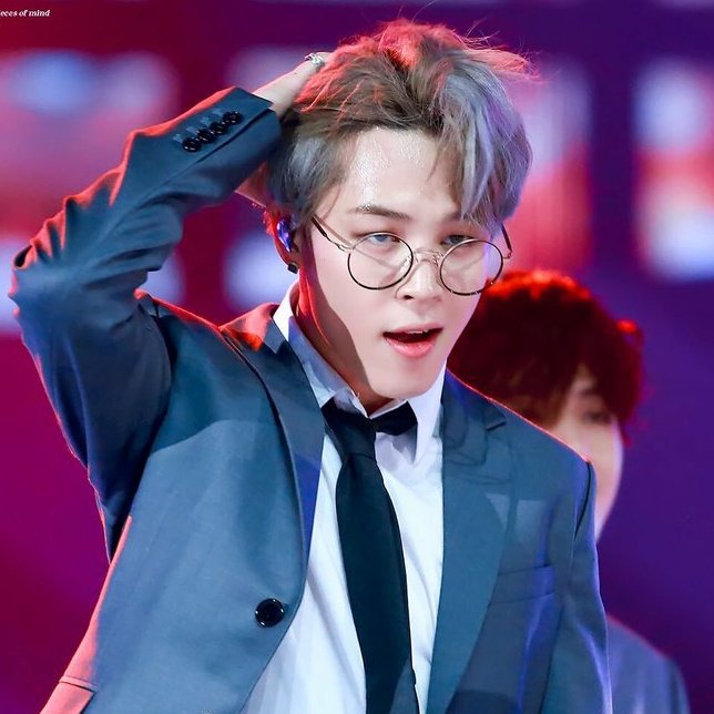 Thread by @btsinpics, jimin in glasses and specs: a thread [...]