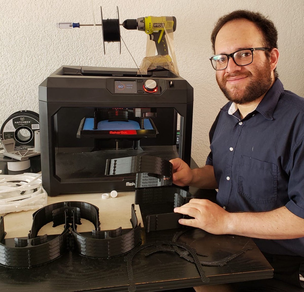 HKSArchitects's tweet photo. HKS offices worldwide are 3D printing PPE face shields and headbands for health care professionals battling #COVID19. Here’s a look at HKS Mexico City's efforts. More to come! https://t.co/YnZkM2tWoE