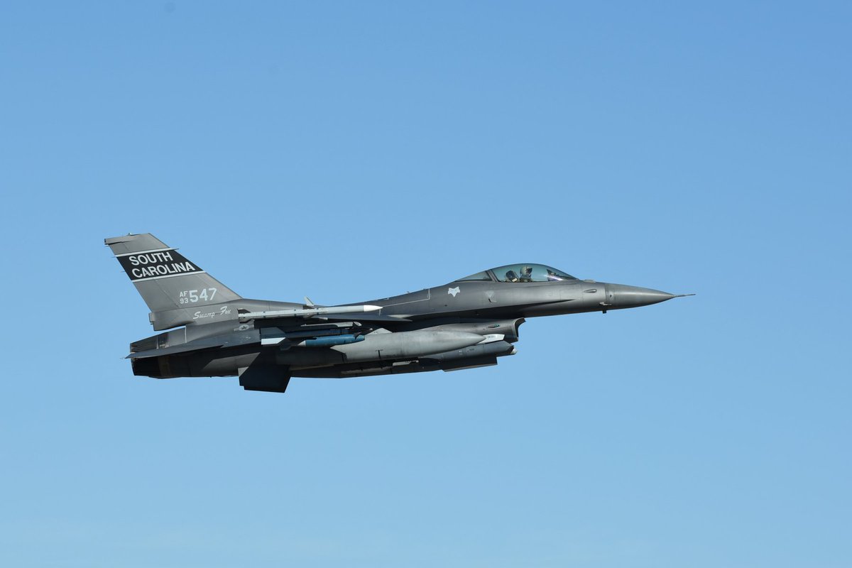 If you see <a href="/theSCANG/">SC AirNationalGuard</a> F-16s flying on Monday across South Carolina, it's just us saying Thank You to our medical professionals in hospitals fighting the good fight against #COVID19 as a part of Operation American Resolve. Post photos using #afflyover or #airforcesalutes