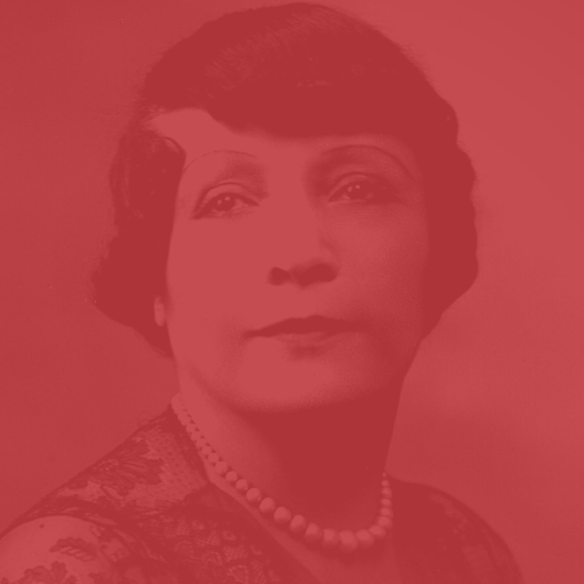 GiralunaStgo's tweet photo. #IdaFaubert {1882-1969} escritora y poeta haitiana. Que vivió en #Francia y se relacionó con movimientos feministas y de artistas. 
Entre sus obras se encuentran 'Cœur des Îles' (1939); poesía y 'Sous le soleil caraïbe, histoires d'Haïti et d'ailleurs' (1959); prosa. https://t.co/YbiwcnMBSW