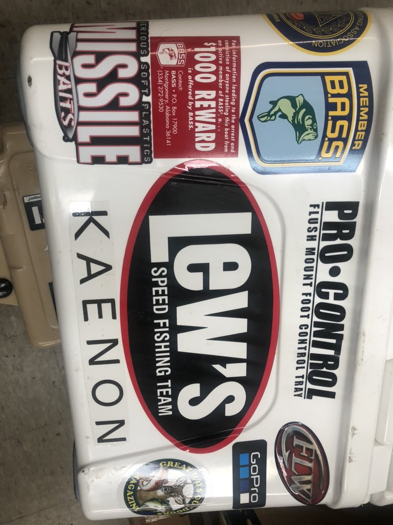 basscatlildave's tweet photo. Filled the last sticker space on my @YETICoolers. Thanks to @johncrewsbass and @MISSILE_BAITS the prize pack included some nice decals. #anglersforautism https://t.co/pLoS2CIHGN
