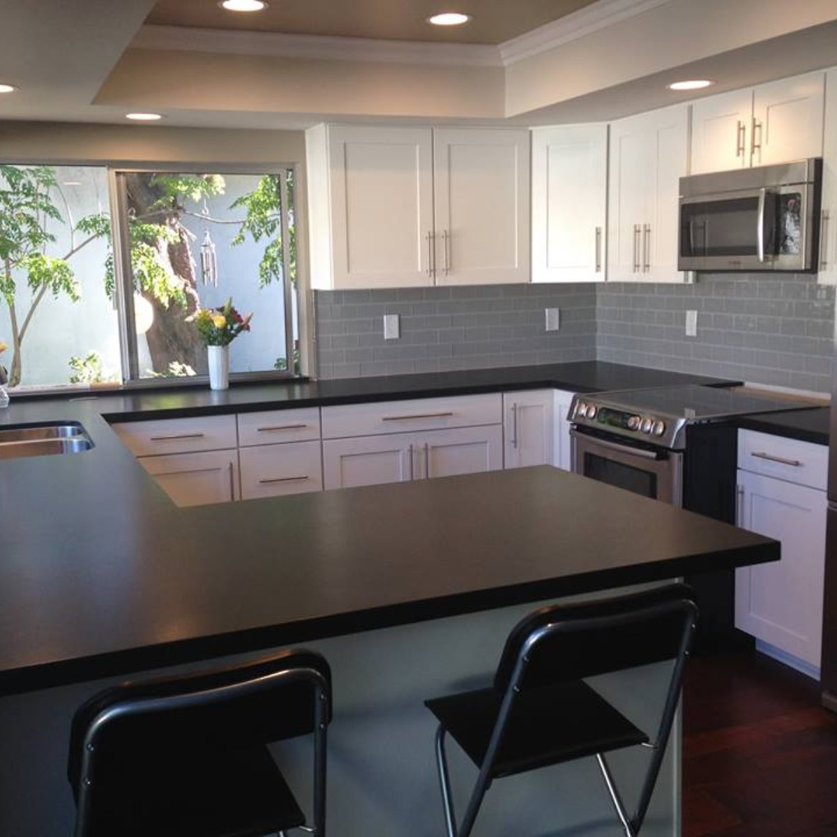 Sharonandsons's tweet photo. Spring cleaning doesn't just have to include dusting and mopping. It's also the perfect time to reevaluate home improvements and renovations. https://t.co/O3QAcVOk8N