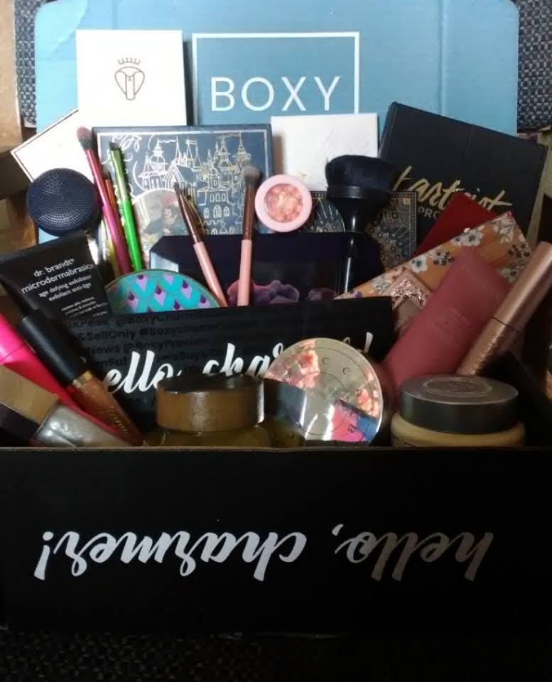 Eempressmine's tweet photo. #boxycharm and #boxyflipsit!!! Excited :) Hope this can be the start of something wonderful!!!! Thank you for the chance BOXY!!!! <3 <3 <3 <3 https://t.co/RUuqrwBE6W