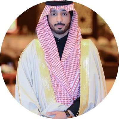 alrasam1300's tweet photo. #ديوانية_مبتعث تبارك لدكتور عبدالرحمن الشبيب حصوله على درجة الدكتوراة تخصص لغة انجليزية جامعة ولفرهامتون@WlvSC ألف مبرووك🌹.                     https://t.co/tHINjIC6OV https://t.co/MneQ94WLOn