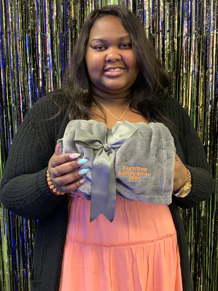 Aqua won an HBO blanket!!! Great job!!