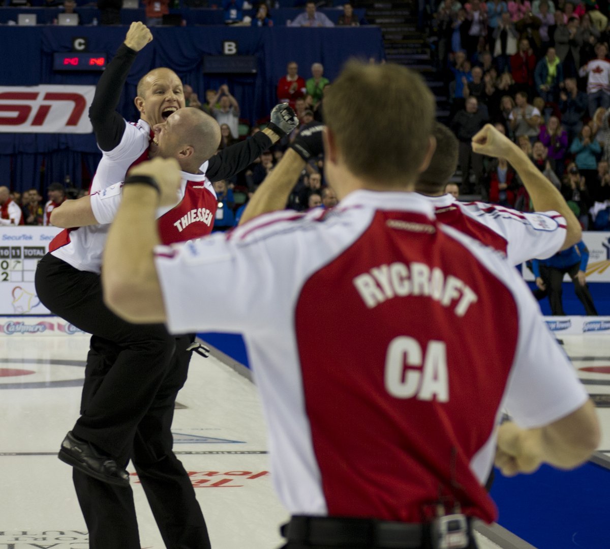 TSNCurling's tweet photo. Team Pat Simmons’ unprecedented shakeup at the 2015 Brier gets the spotlight Sunday on TSN #SundaySweeps #Curling
4pm ET on TSN1 - 3 vs. 4 game (Laycock)
7pm ET on TSN1 - Semifinal (Gushue)
10pm ET on TSN1 - Final (Jacobs)
MORE: https://t.co/r0Iv3XBJLv https://t.co/rpVmhxp7Vq