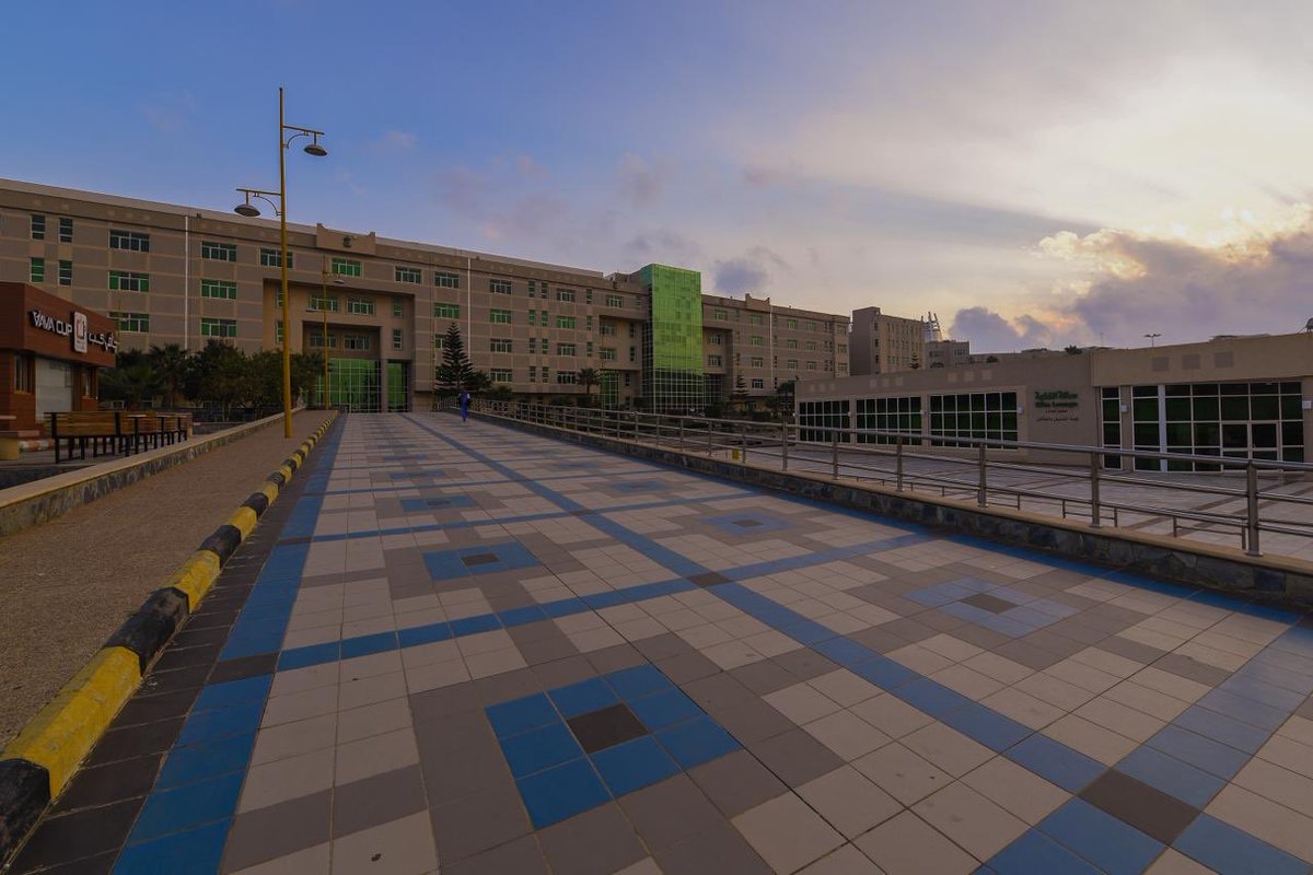 kkueduksa's tweet photo. تقنية المعلومات بـ #جامعة_الملك_خالد تدرب 109 ناشئين على الألعاب الإلكترونية وبرمجة لغة البايثون..

التفاصيل: https://t.co/VJYmO8DzPk https://t.co/xj9oJoGrMs