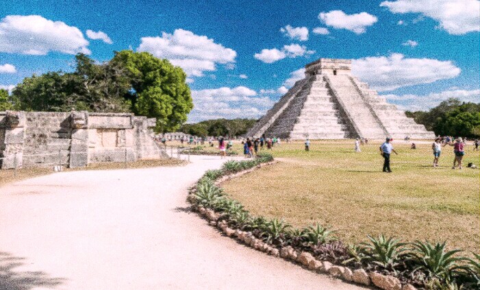 4. chichen itza (mexico)