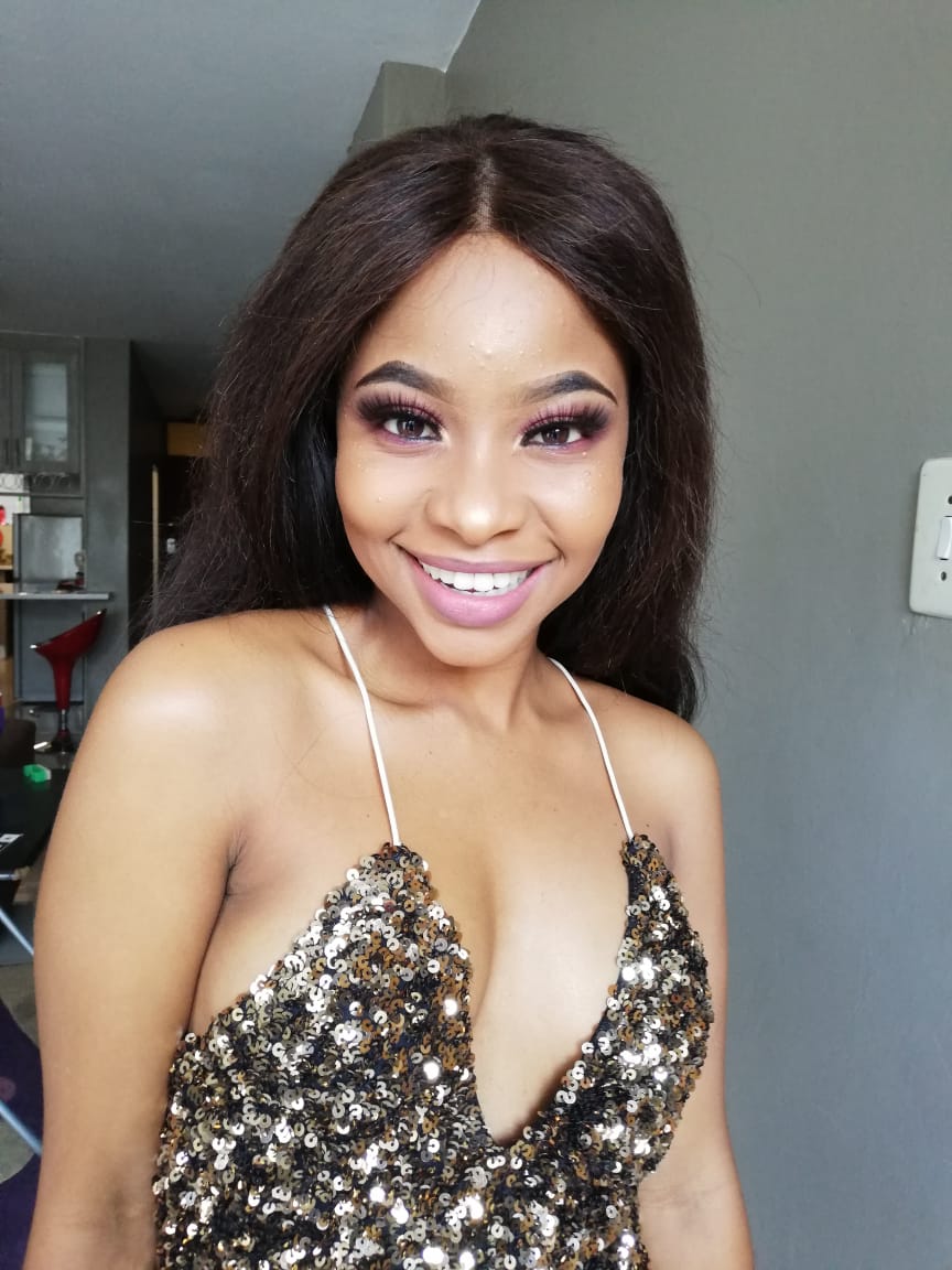 JarvisRefiloe's tweet photo. A seed grows with no sound but a tree goes down with a lot of noise. Destruction has noise, Creation is Quiet... Grow silently...
#RefiloeJarvis #ShortestModel #MissInspireSA #MyfellowSouthafricans #CoronavirusInSA https://t.co/dRlFMuWS7F