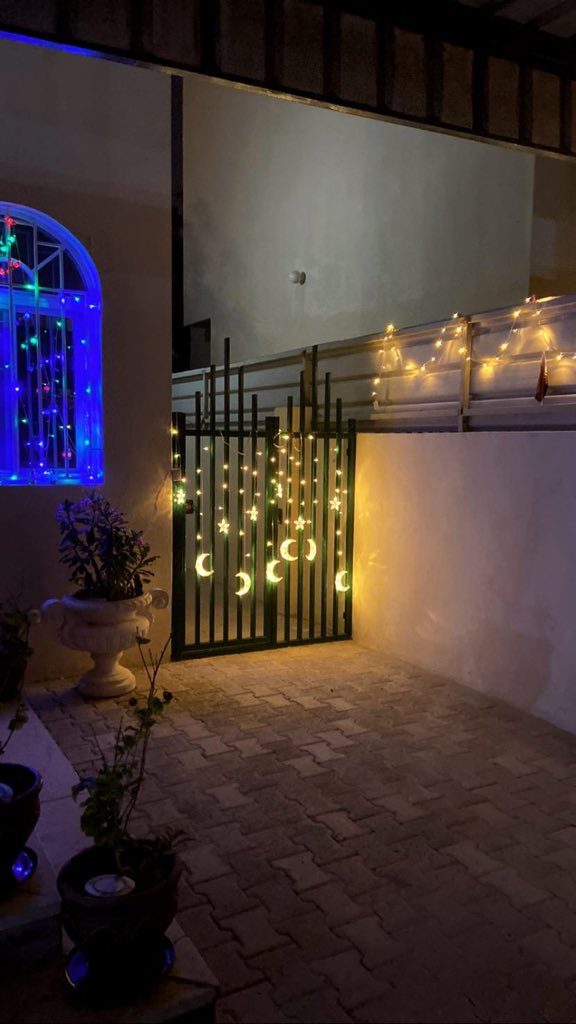 NLQUS's tweet photo. زينة #رمضان من المنزل لمنتسبي #جامعة_قطر 

شاركونا استعداداتكم لشهر الخير 🌙 https://t.co/Mllbzp3chd