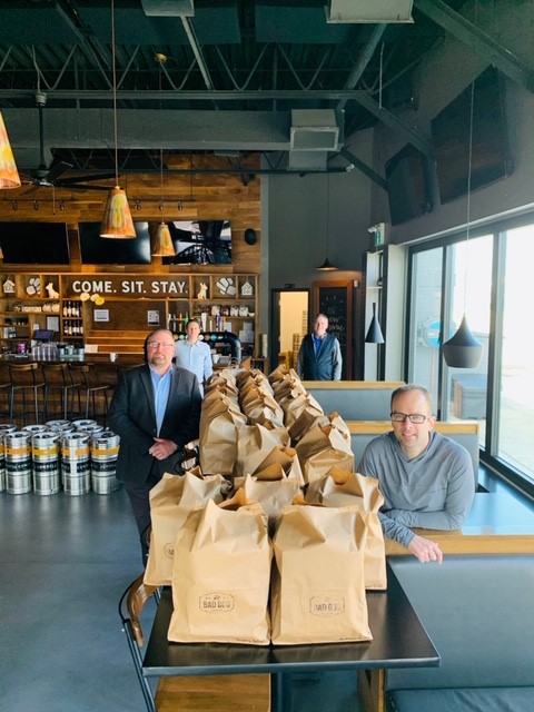 AllstateCanada's tweet photo. Allstate Canada is proud to recognize all our employees who give back to the community in which they serve during #nationalvolunteerweek. #NVW2020 #Volunteer #Communityinvolvement #AllstateCanada #InsideAllstate https://t.co/5nRGPqi493
