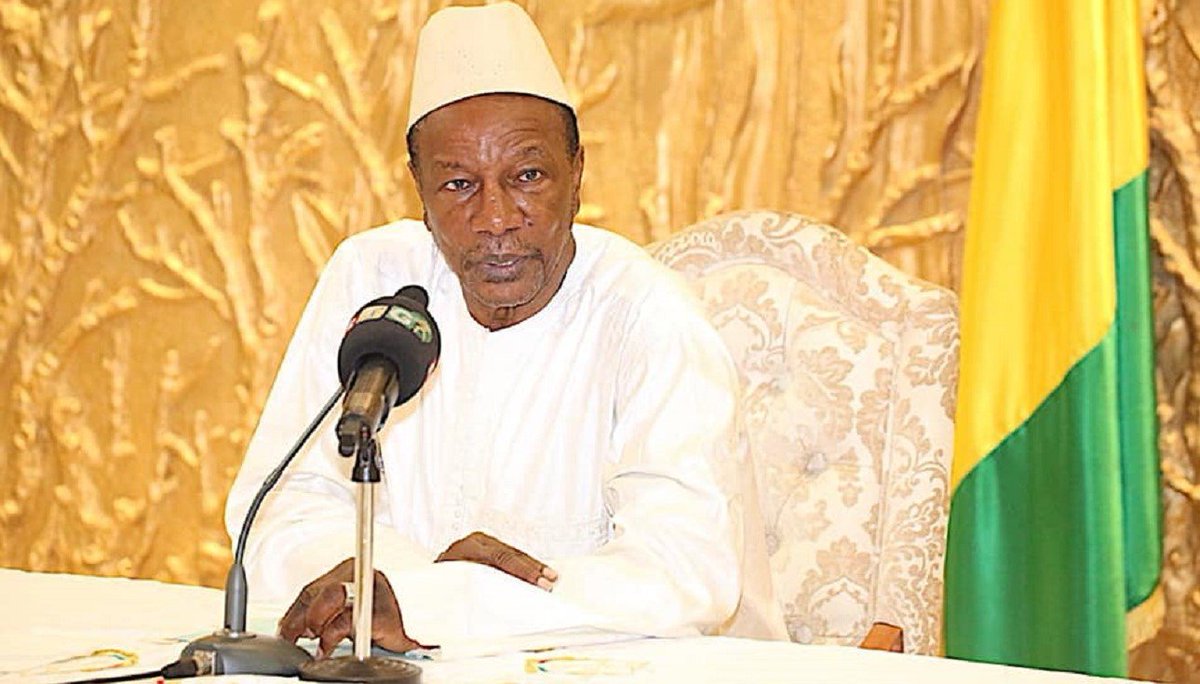 En ce début du mois de #Ramadan, marqué par de cruelles difficultés au sein des foyers en ces temps de pandémie, je souhaite à tous les fidèles musulmans un mois de jeûne dans la foi et la paix. Qu'Allah entende nos prières 🙏🏿
#RamadanMubarak #Kibaro #Guinée