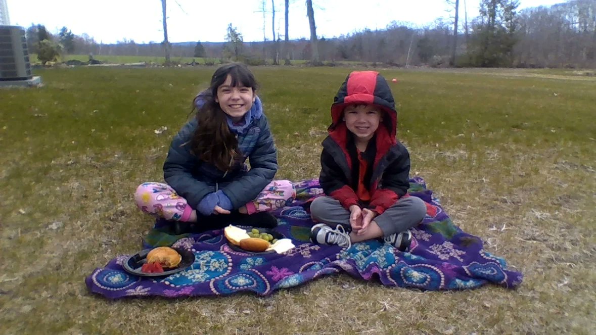 Mrs_BronkoTeach's tweet photo. Did you know it's "National Picnic Day"?! I suggested that students have a picnic lunch. These pictures make me smile! https://t.co/DJIHInENZH