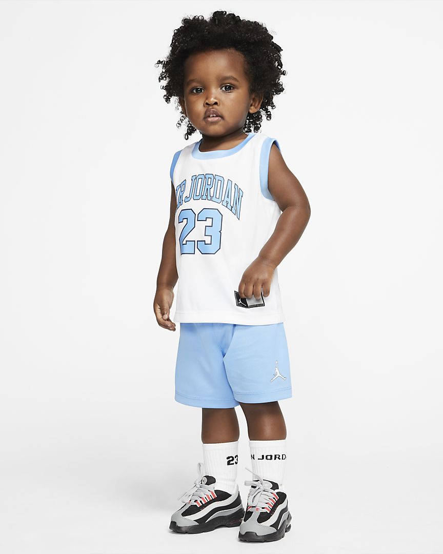 SOLELINKS on Twitter: "Ad: Kids Jordan Jumpman Air Jersey &amp; Shorts set on Nike US (12-24M) =&gt; https://t.co/nhRwfRM2oU Toddler https://t.co/nJhQteKk5o / Twitter