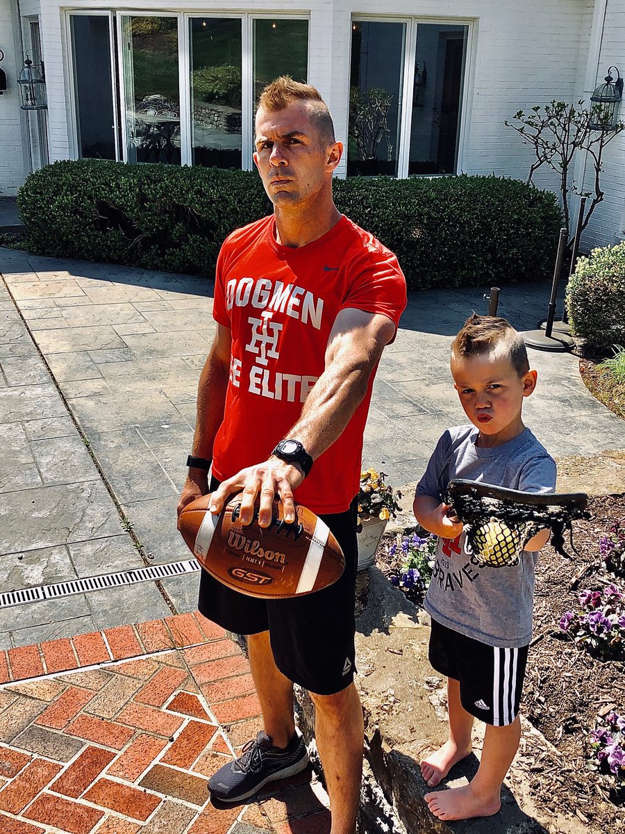 JeffBahl31's tweet photo. Team: 🏈 April: #MohawkChallenge 🥍
Fresh #BahlHawks
“Not just a haircut, but a lifestyle”
Keep getting after it Men. Our day will come. Our Triumph May look different than we expected, but it will come.
#GATA
@ihlacrosse @ihdogmen @WashandLeeFB https://t.co/9Vm3m49cpI