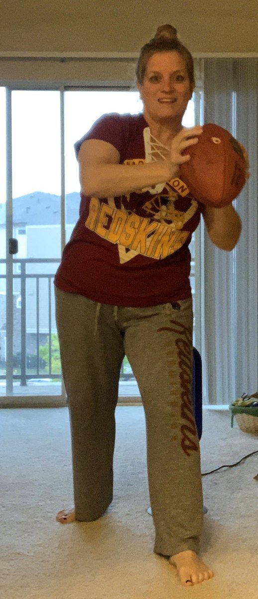 whosuzieq's tweet photo. @LFan97 Ok here you go ! I omitted the longsnapper pose... horrible look for me 😂 #footballinforautismchallenge #tackle #qb #ballcatch #tdcelebration I nominate @Steph_Crites_ https://t.co/xuEY5sbvq4