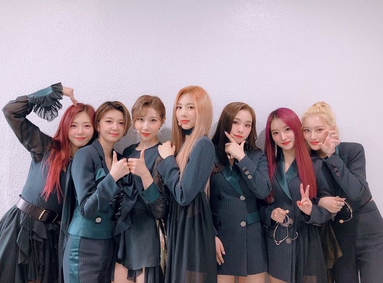 okay so since there’s a lot of drama about the twitter kpop fandom, i thought i’d share some beautiful pictures of dreamcatcher (who y’all should check out ) to cheer everyone up !! please check them out, they deserve to be known :,)