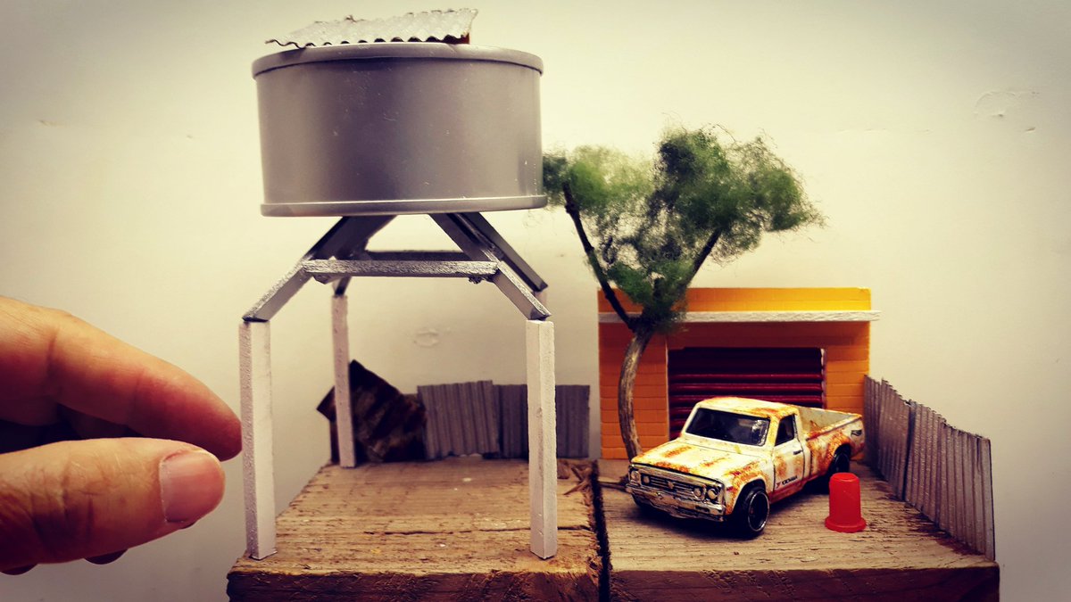 VictorEncalada8's tweet photo. Playing...
#toysforboys #QuedateEnCasa #Ecuador #QuarantineLife #cuarentena #diorama #toys #Hobbies https://t.co/SGN4FZxL5J