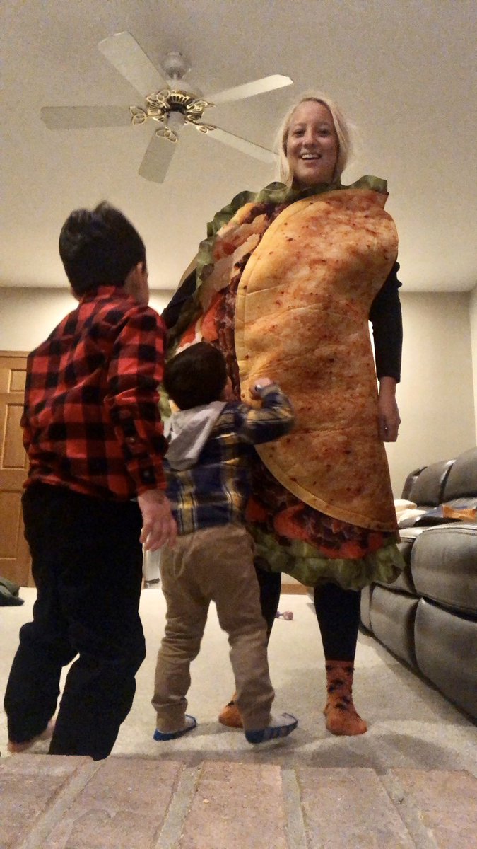 MaddyPertle11's tweet photo. For #HalloweeninApril I couldn’t help but show my favorite costume in honor of Cinco de Mayo coming up!🎊 Isn’t it funny how my nephews thought I was an actual taco...#tacotime🌮🌮 @MrHabboubCSHS @SandburgHS https://t.co/ohfHKmQQrc
