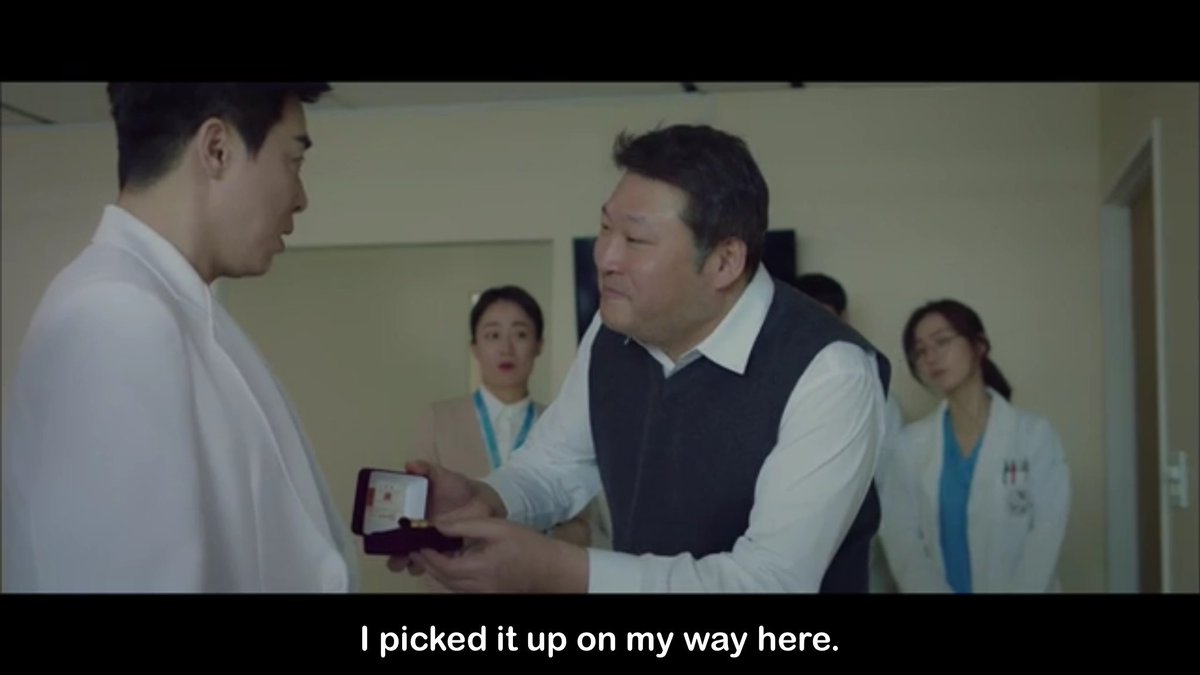 ahnsuyng's tweet photo. the reply 1988 references and sun young &amp; moo sung cameo lemme just cry
#HospitalPlaylist https://t.co/5BvWodgbdj
