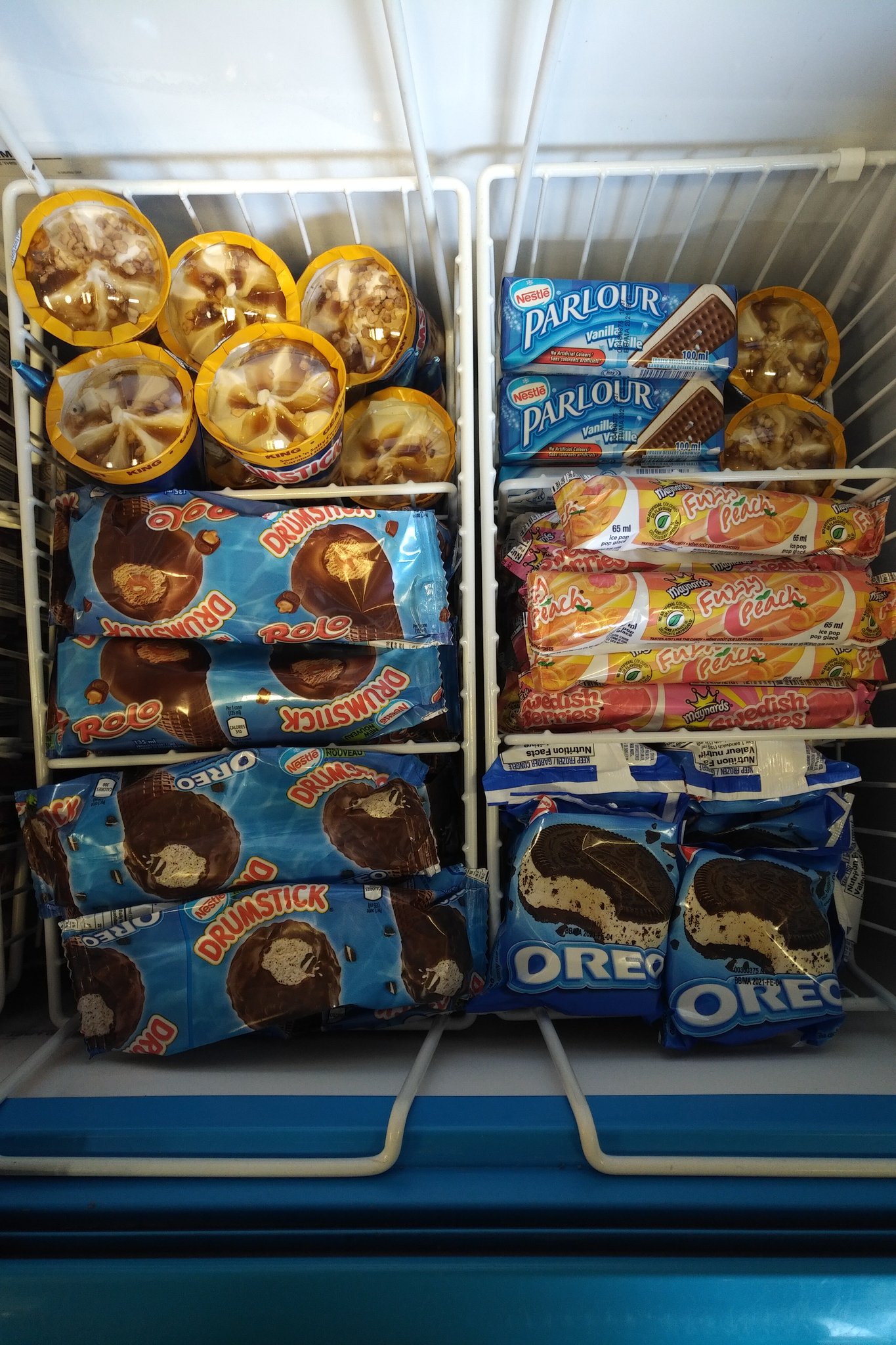 Pepper s Foods on X ice cream novelty freezer is back All kinds of goodies available. including new KitKat sandwich bar icecream novelty nestle kitkat yyjfoodie yyjfood yyjeats yyjtreats treat