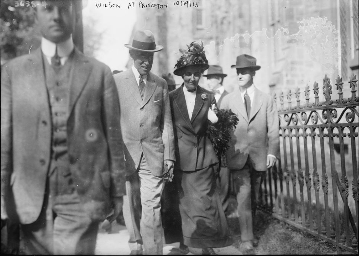 In the days before absentee ballots, Woodrow Wilson took a train from Washington to Princeton to vote yes in an October 19, 1915 suffrage referendum to give women the right to vote.  #ThrowbackThursday 1/8