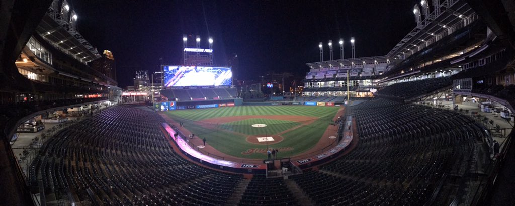 MZintheCLE's tweet photo. Four weeks ago today, I was going to do my radio show, change to my game uni, and head Downtown to start season 4 at The Corner Of Carnegie And Ontario.
#PremiumSeatingTeam #BestInMLB #Numb #RallyTogether #Rally6FeetApart https://t.co/DKTJGBmRM0