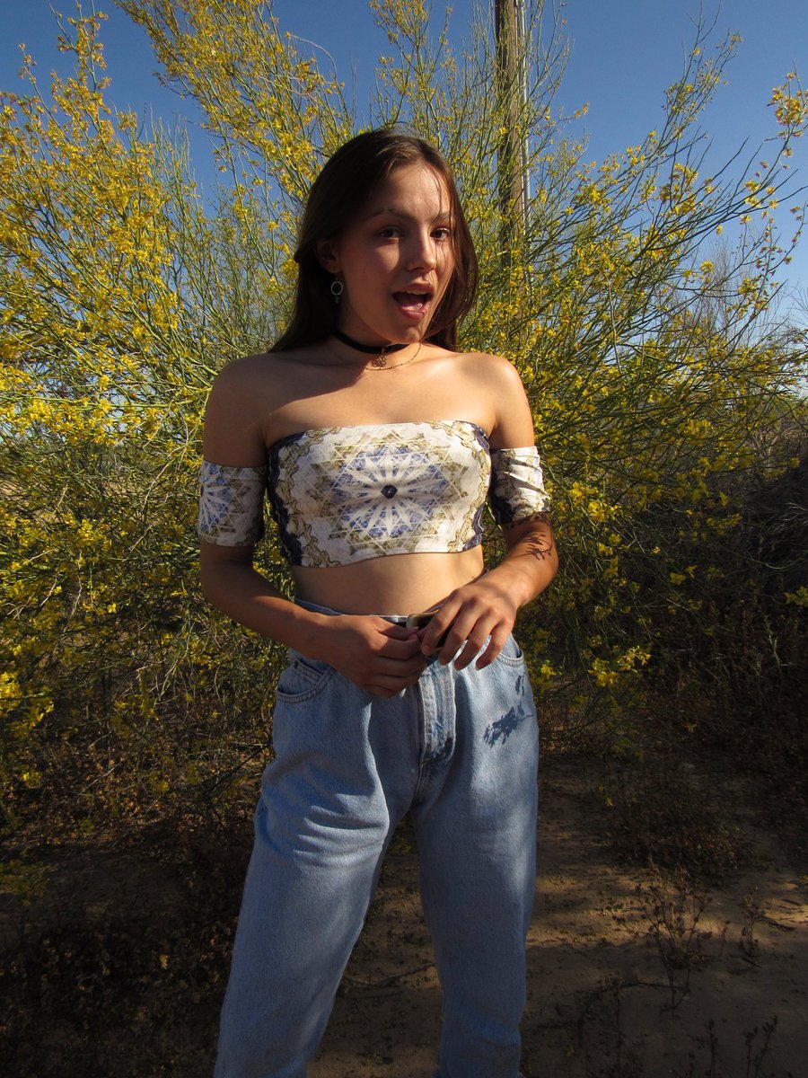 earth2evie's tweet photo. feeling good ☄️ https://t.co/2wuSV9kpq4