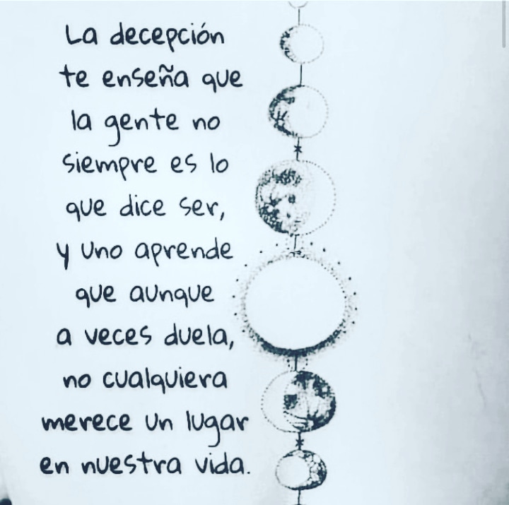 GrafologaAlinGG's tweet photo. #grafologia #selecciondepersonal #orientacionvocacional #perfildepersonalidad #perfilcriminal #compatibilidaddeparejas
#grafoscopia
#grafopatologia https://t.co/ZqVVETY7FY
